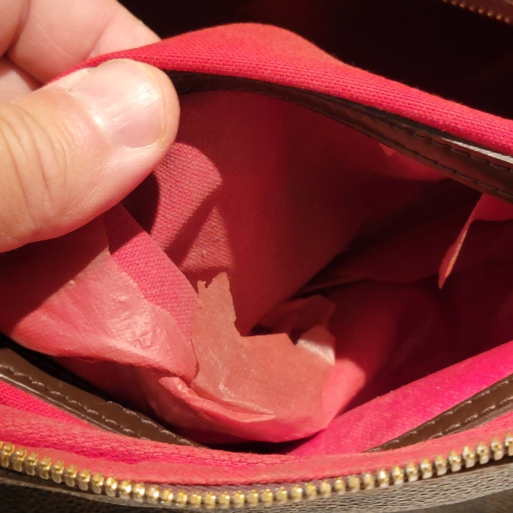 Louis Vuitton Damier Ebene Rivington Handbag PM - Picture 11 of 12